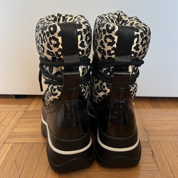 Michael Kors Rhinestones Cheetah Snow boot - Picture 3 of 4